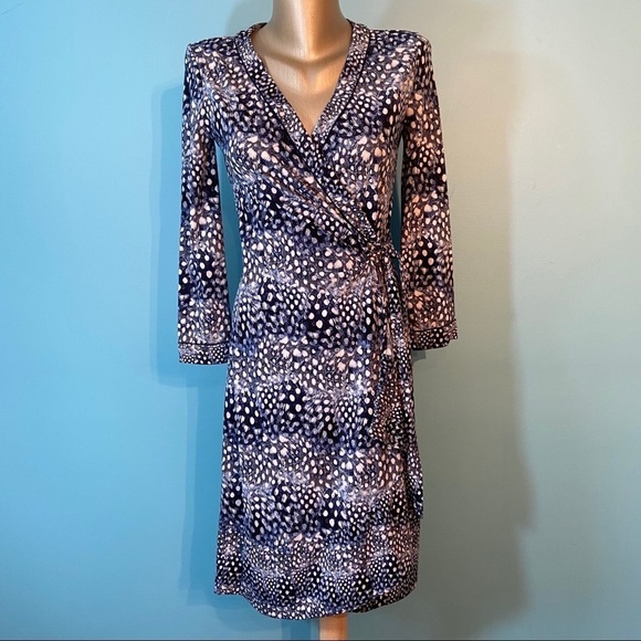 BNWOT  BCBGMAXAZRIA Ellyette wrap dress - Picture 1 of 11